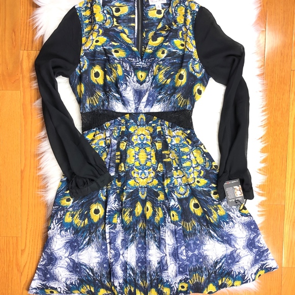 Nicole Richie Peacock Design Career Dress, Size 6 - Picture 5 of 8